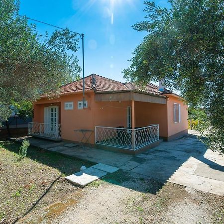 Apartments With A Parking Space Bibinje, Zadar - 12270 Exterior photo