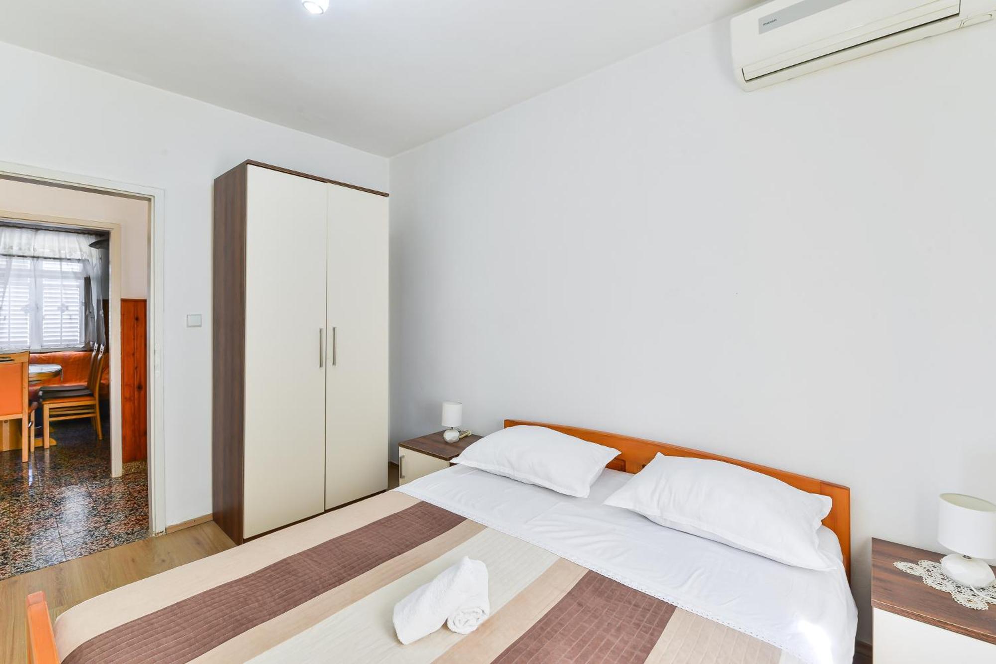 Apartments With A Parking Space Bibinje, Zadar - 12270 Room photo